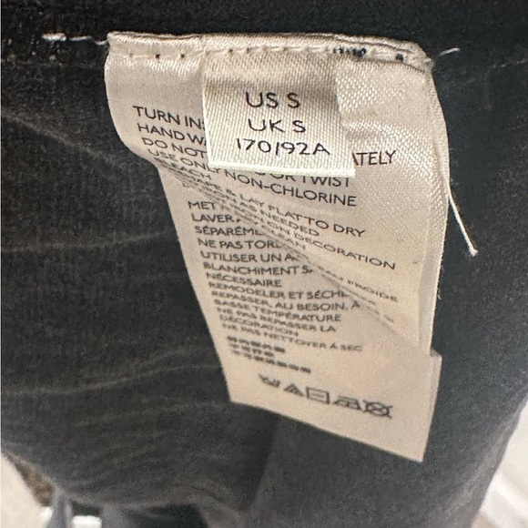 Free People Women’s Oversized Long Sleeve w/Sequins Blouse Black Size Small - Picture 7 of 8